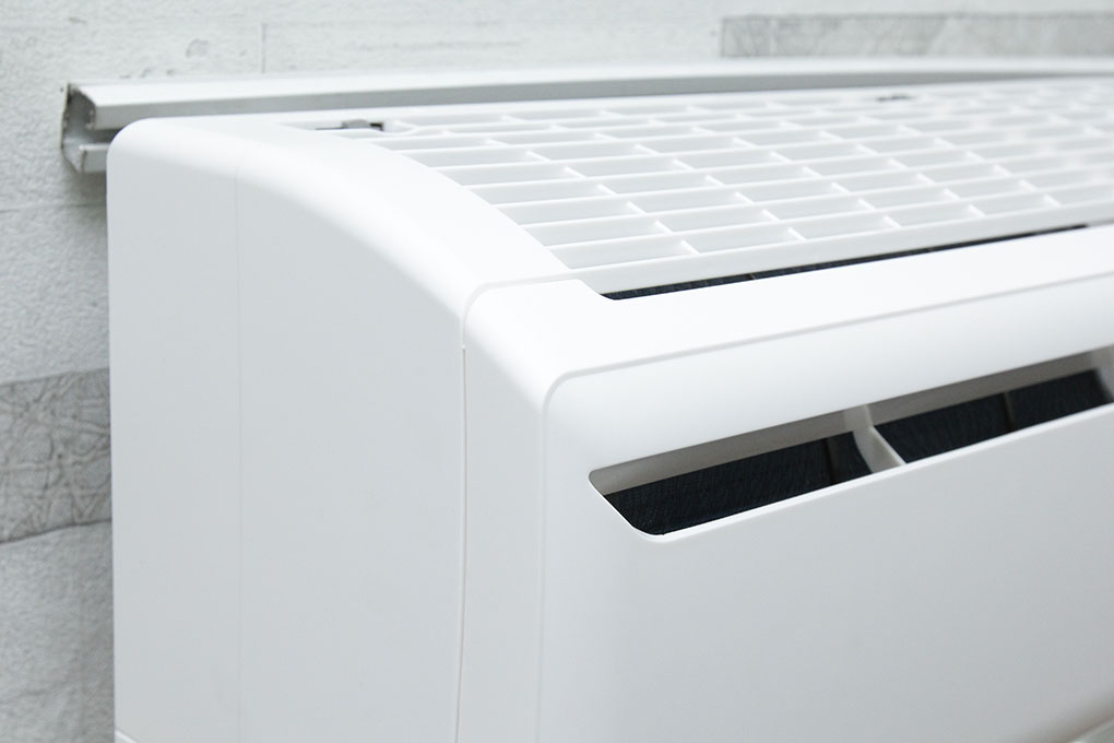 Máy lạnh Daikin 1.5 HP FTV35AXV1
