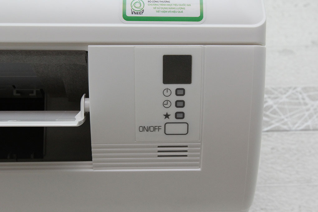 Máy lạnh Daikin 1.5 HP FTV35AXV1