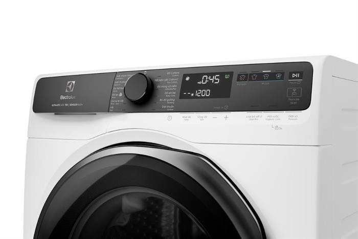 Máy giặt Electrolux UltimateCare 700 Inverter 10 kg EWF1043R7WC