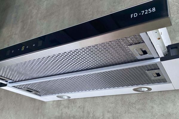 Máy hút mùi âm tủ cảm ứng phảy tay 70cm Fandi FD-7258